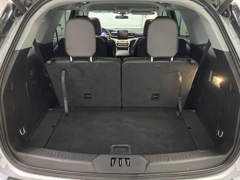 Used 2023 Ford Explorer XLT w/ Equipment Group 202A image 14