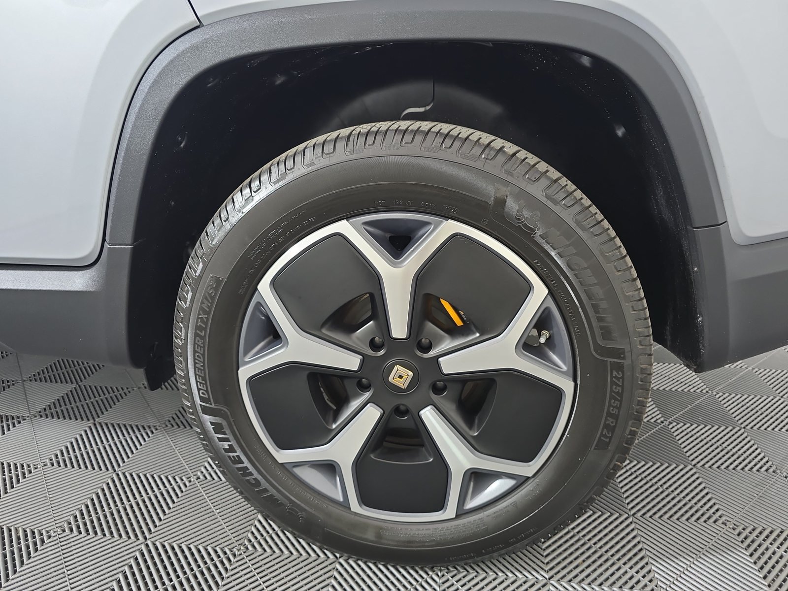 Used 2022 Rivian R1T Adventure AWD/4WD image 10