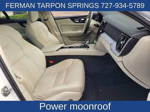 Used 2020 Volvo S60 T5 Momentum image 20