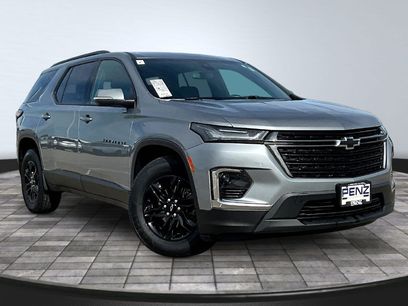 Used 2023 Chevrolet Traverse LT w/ Midnight/Sport Edition