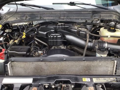 Used 2014 Ford F250 Lariat w/ Chrome Package AWD/4WD image 36