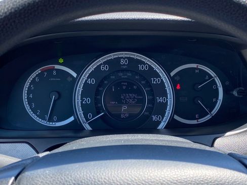 Used 2014 Honda Accord LX image 22