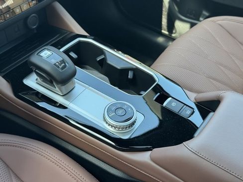 New 2025 Mitsubishi Outlander SEL image 15