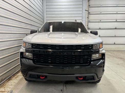 Used 2020 Chevrolet Silverado 1500 Custom Trail Boss w/ Custom Convenience Package image 2