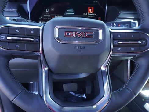 New 2026 GMC Acadia Elevation image 18