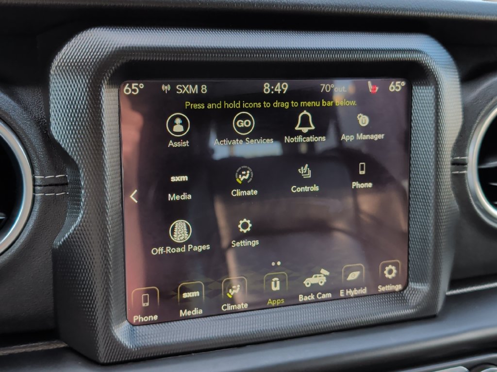 Used 2022 Jeep Wrangler Unlimited Sahara w/ Cold Weather Group AWD/4WD image 20