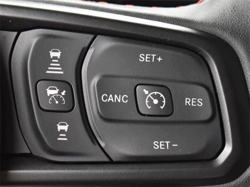 Used 2024 Jeep Wrangler Unlimited Rubicon image 28