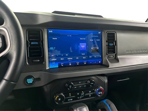 Used 2024 Ford Bronco Black Diamond image 14
