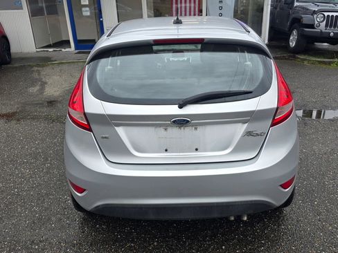 Used 2011 Ford Fiesta SE w/ 202A Rapid Spec Order Code FWD image 6
