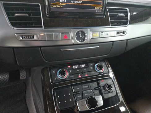 Used 2014 Audi A8 L 3.0T image 28