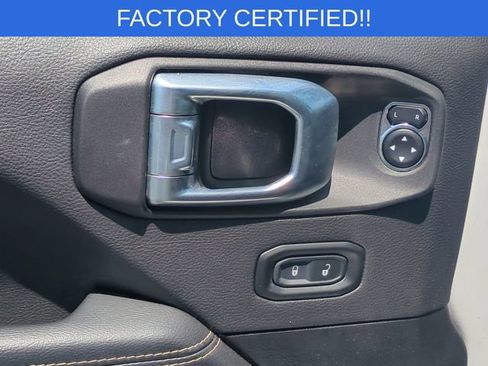 Used 2021 Jeep Gladiator Overland w/ Popular Equipment Package AWD/4WD image 13