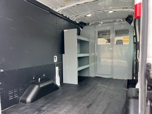 Used 2019 Ford Transit 250 130 Medium Roof w/ Exterior Upgrade Package image 25