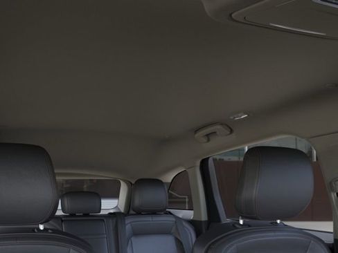 New 2026 Lincoln Nautilus Premier image 22