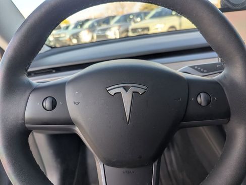 Used 2023 Tesla Model 3 Standard Range image 19