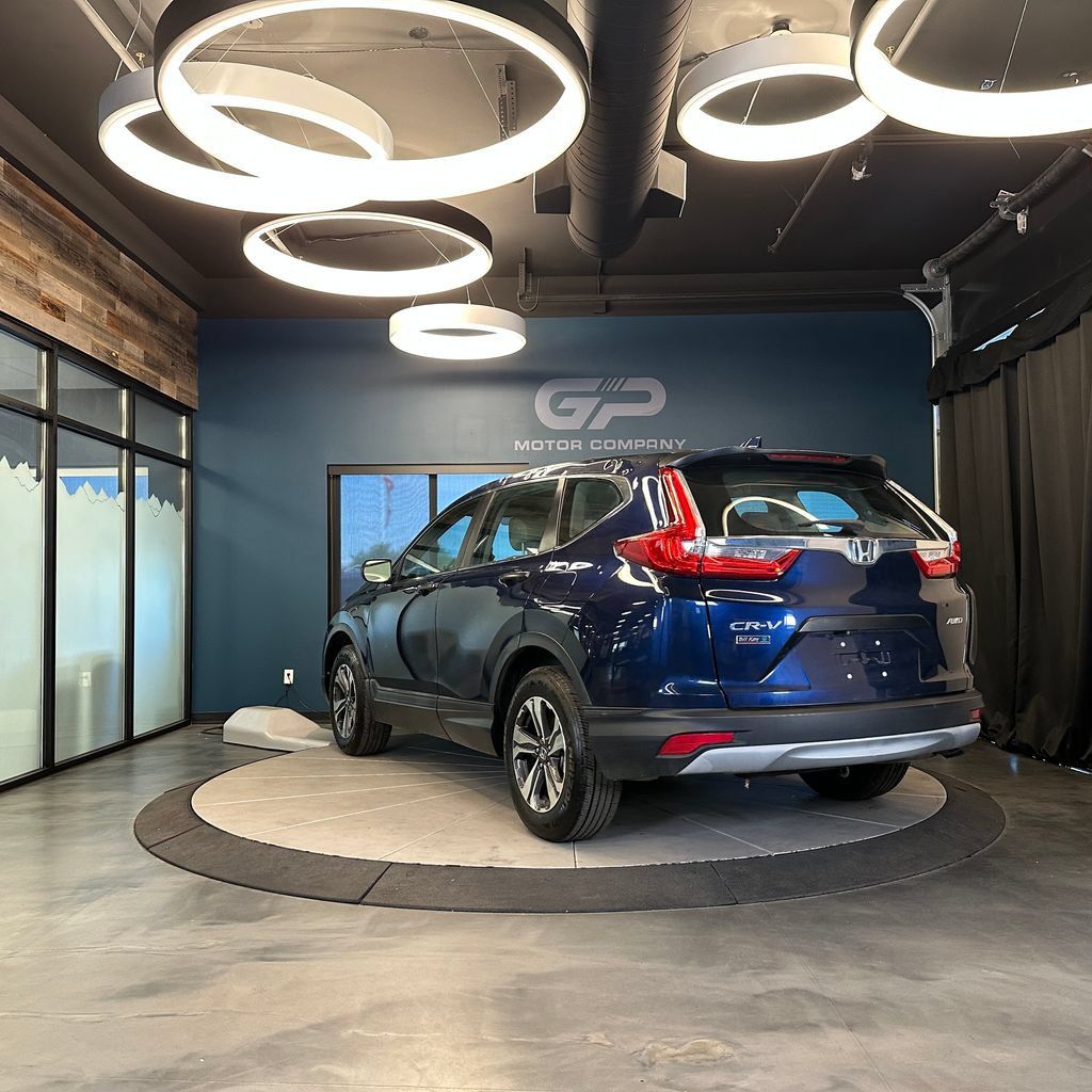 Used 2017 Honda CR-V LX image 5