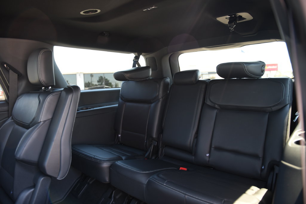 New 2027 Ford Expedition Max Platinum w/ Stealth Appearance Package RWD image 17