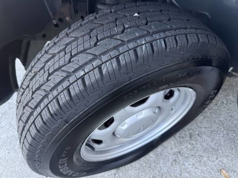 Used 2011 Ford F150 XL image 17