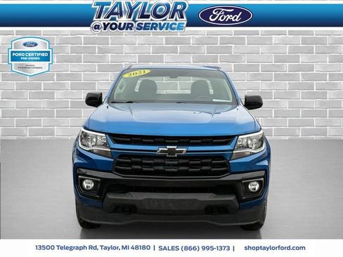 Used 2021 Chevrolet Colorado LT w/ LT Convenience Package image 2