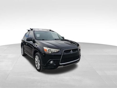 Used 2012 Mitsubishi Outlander Sport SE image 3