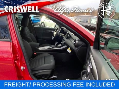 Used 2024 Alfa Romeo Tonale Ti image 38