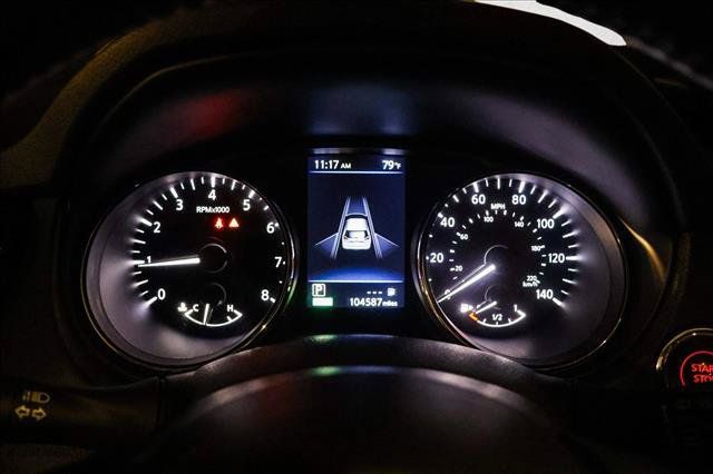 Used 2019 Nissan Rogue SL w/ Premium Package AWD/4WD image 15