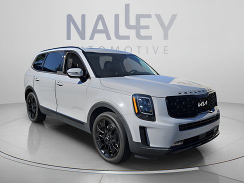 Used 2022 Kia Telluride SX w/ Nightfall Edition Package AWD/4WD image 7
