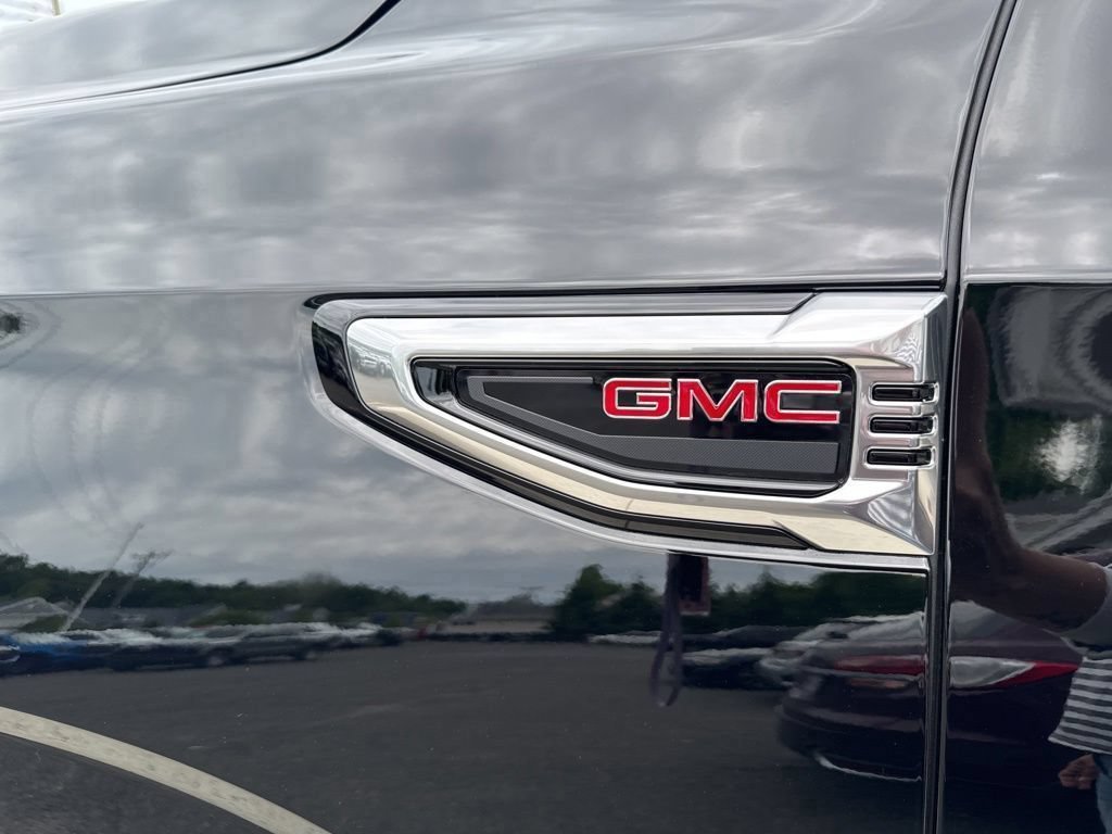 Used 2026 GMC Yukon Denali w/ Sun & Power Step Package AWD/4WD image 77