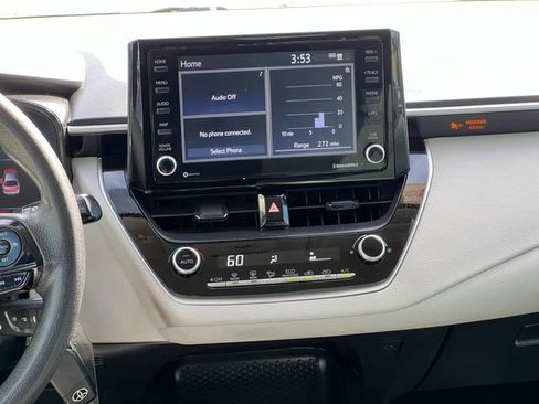 Certified 2022 Toyota Corolla LE w/ Carpet Mat Package (TMS) image 18