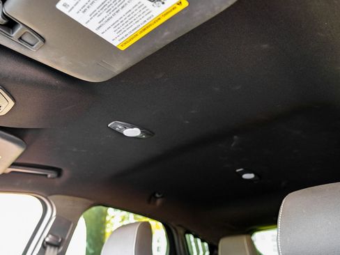 Used 2018 Ford Focus ST image 34