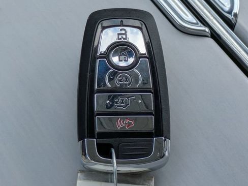 New 2026 Lincoln Navigator Reserve AWD/4WD image 29