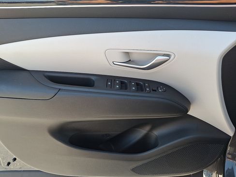 Certified 2024 Hyundai Tucson SEL AWD/4WD image 13