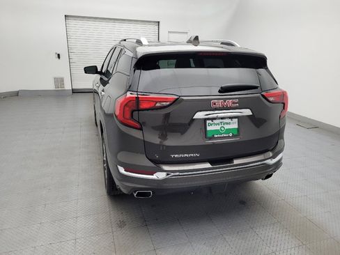 Used 2019 GMC Terrain Denali w/ Advanced Safety Package FWD image 6