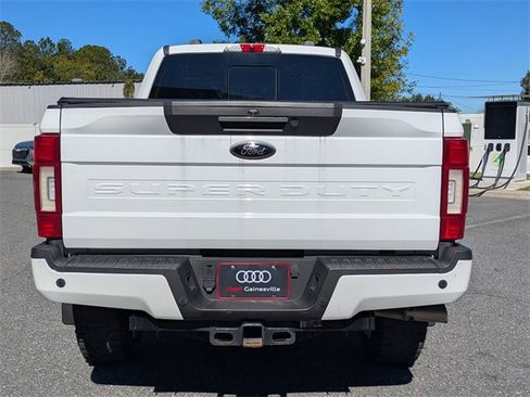 Used 2021 Ford F350 Lariat image 7