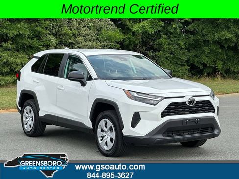 Used 2023 Toyota RAV4 LE FWD image 9