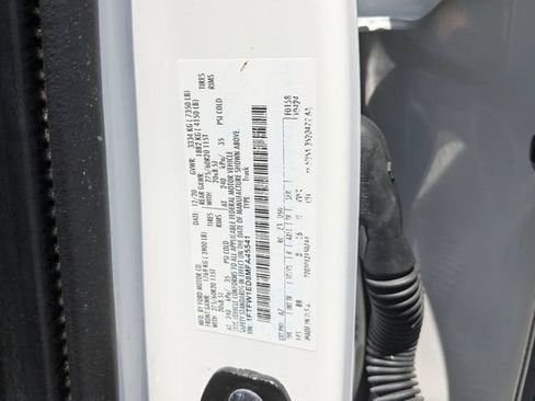 Certified 2021 Ford F150 Platinum w/ Equipment Group 701A High AWD/4WD image 30