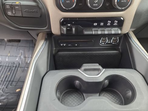 Used 2019 RAM 3500 Laramie image 25