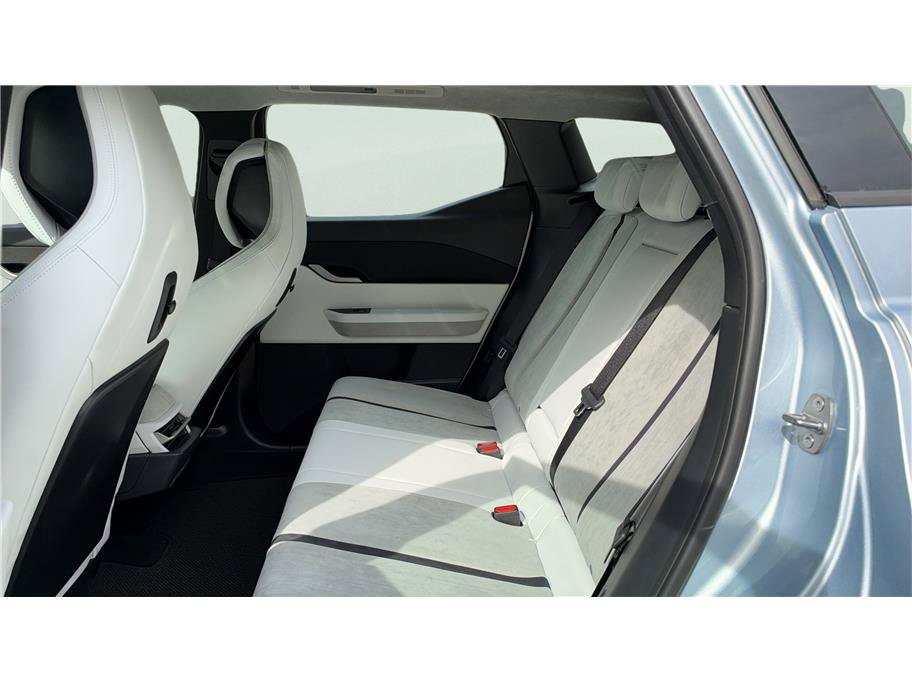 Used 2023 Fisker Ocean Extreme AWD/4WD image 18