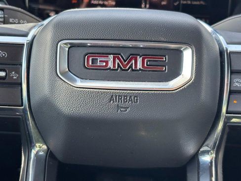 Certified 2025 GMC Acadia Elevation image 20