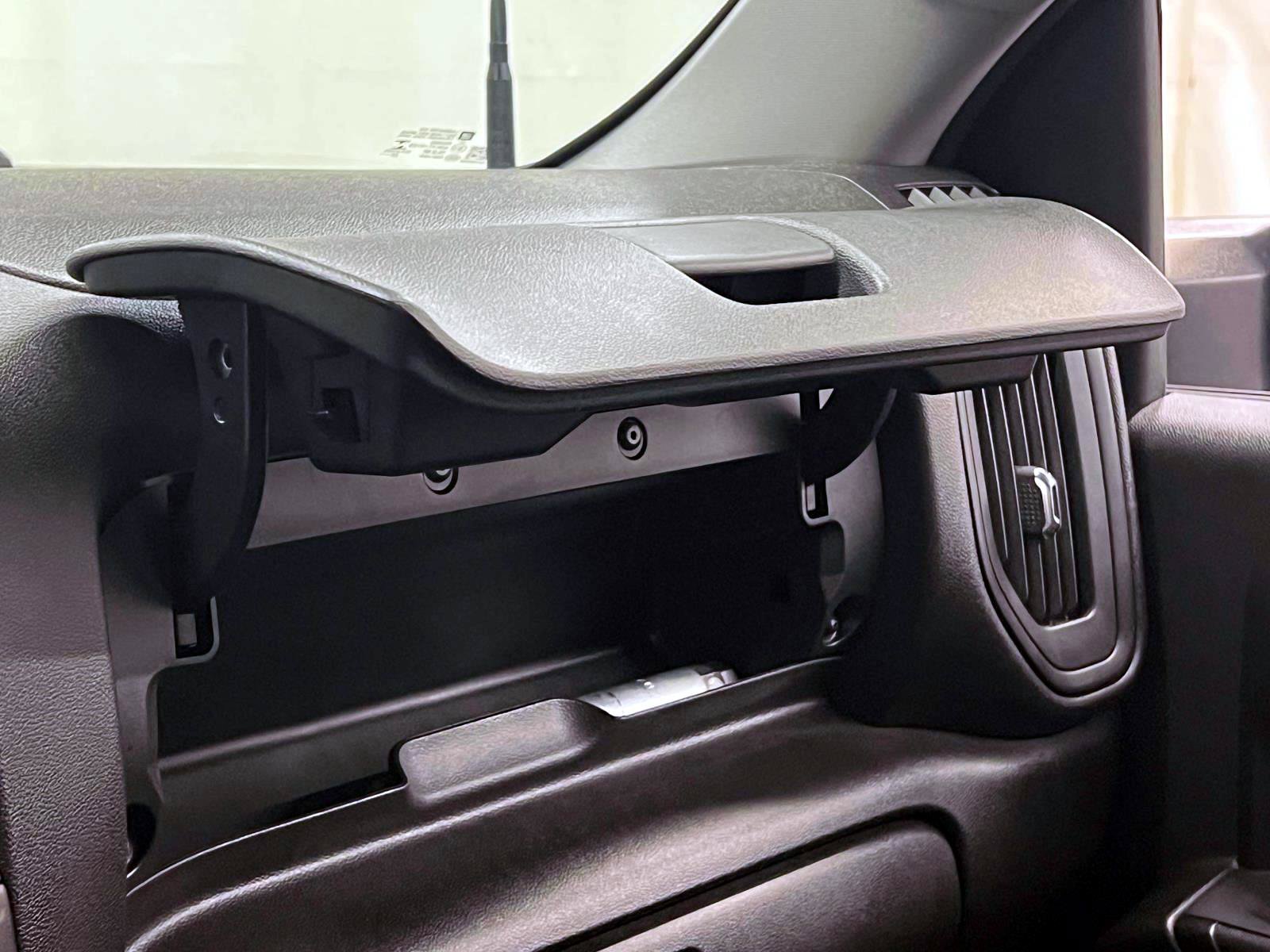 Used 2023 Chevrolet Silverado 2500 Custom w/ Custom Convenience Package AWD/4WD image 24