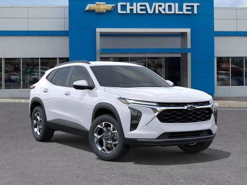 New 2026 Chevrolet Trax LT w/ Driver Confidence Package image 36