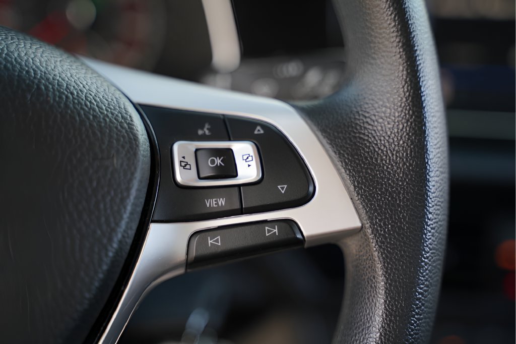 Used 2019 Volkswagen Jetta S w/ Driver Assistance Package FWD image 12