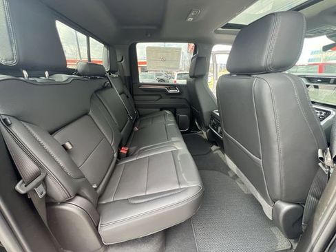 New 2026 GMC Sierra 2500 Denali w/ Denali Reserve Package AWD/4WD image 12
