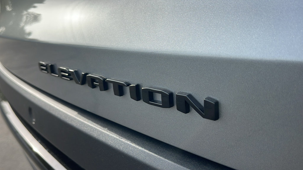 New 2027 GMC Terrain Elevation w/ Elevation Premium Package FWD image 29