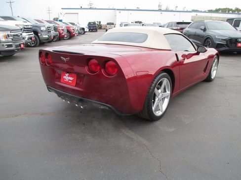 Used 2006 Chevrolet Corvette Convertible w/ Preferred Equipment Group image 4