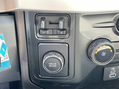 New 2024 Ford F450 XL image 18