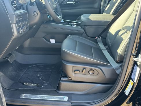 New 2026 Chevrolet Tahoe Premier w/ Sun And Tow Package AWD/4WD image 9