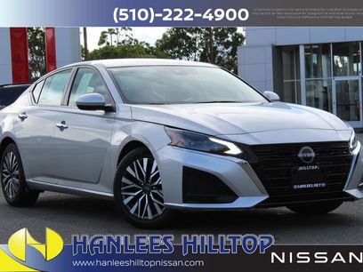 Certified 2023 Nissan Altima 2.5 SV