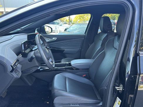 Used 2023 Volkswagen ID.4 Pro S Plus AWD/4WD image 9