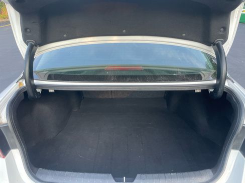 Used 2019 Kia Optima S image 18