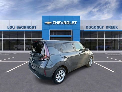 Used 2024 Kia Soul LX w/ Option Group 015 image 8